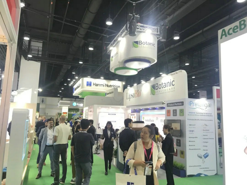20250917以科技賦能亞太健康產業——潔晶集團攜巖藻多糖、巖藻黃素亮相2025曼谷Vitafoods2